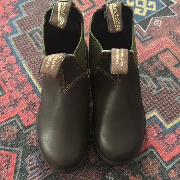 Blundstone Brown Ankle Boots - Picture 3 of 8